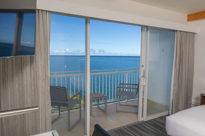 Hilo Naniloa Hotel