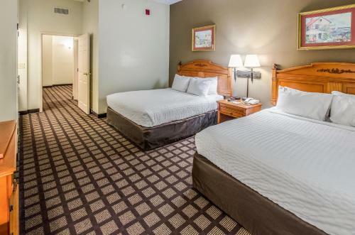 Hotel Clarion Suites Savannah