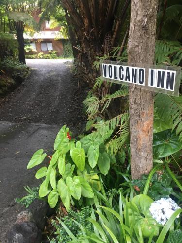 Bed & Breakfast Volcano Inn
