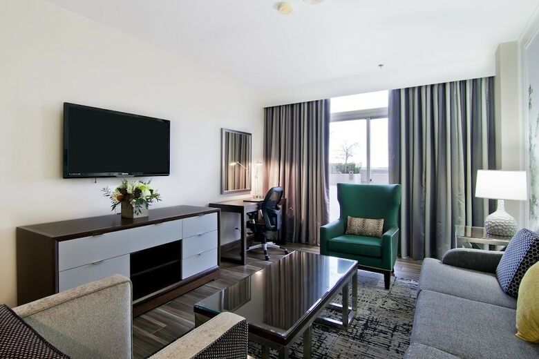 The Grove Hotel