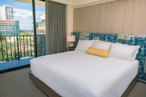 Aparthotel The Surfjack Hotel & Swim Club
