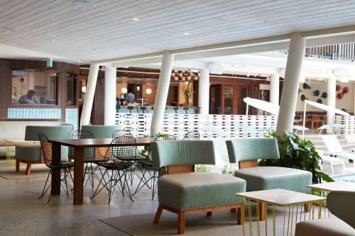 Aparthotel The Surfjack Hotel & Swim Club
