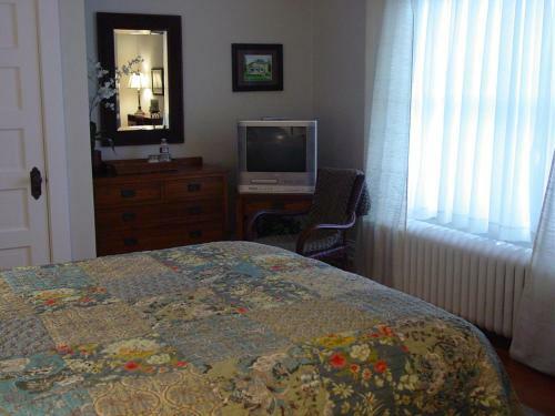 The Mcfarland Inn Bed And Breakfast