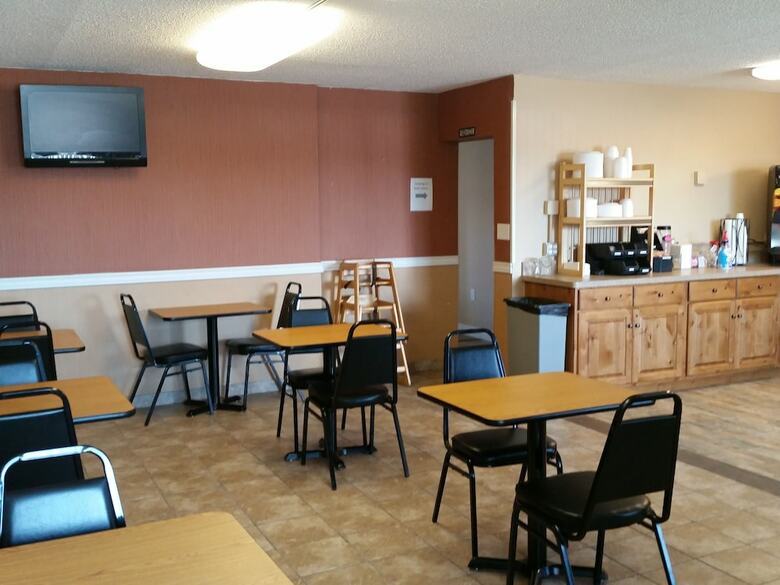 Motel West