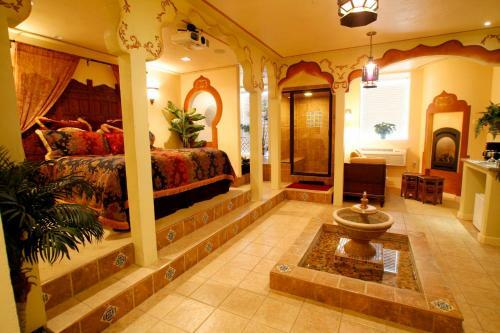 Hotel Destinations Inn Theme Rooms