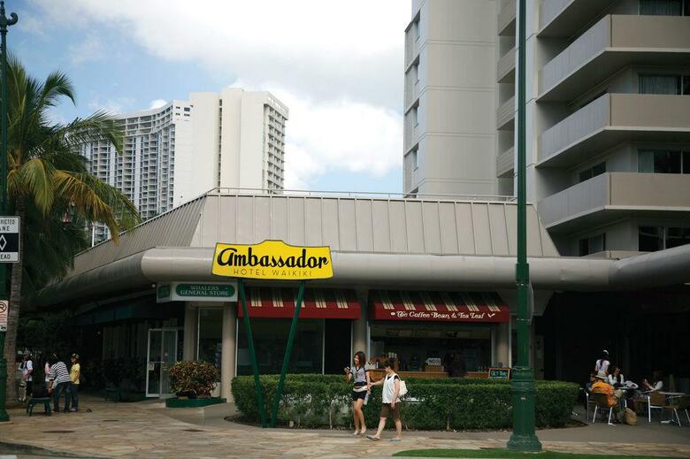 Ambassador Hotel Waikiki