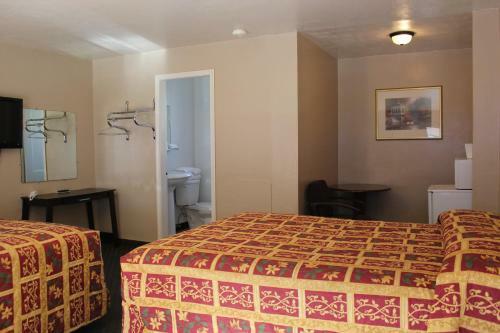 Lava Spa Motel & Rv