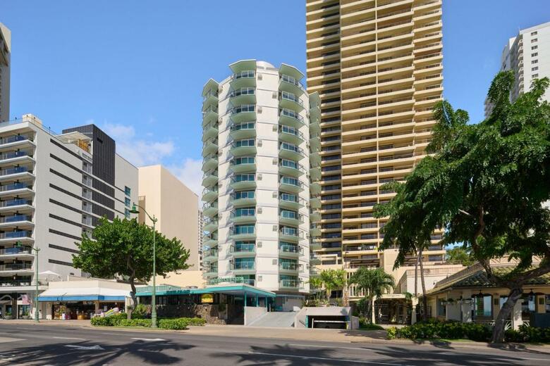 Aston Waikiki Circle Hotel