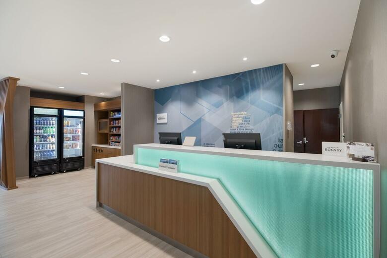 Hotel Springhill Suites By Marriott Dallas/stemmons