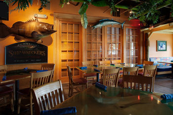 Hotel Holiday Inn Harbourside Indian Rocks