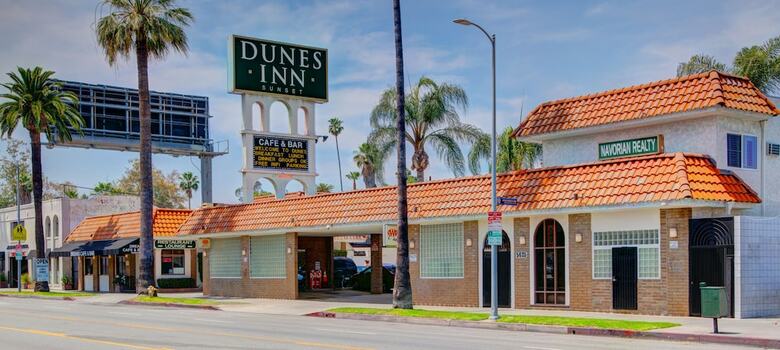 Hotel Dunes Inn Sunset