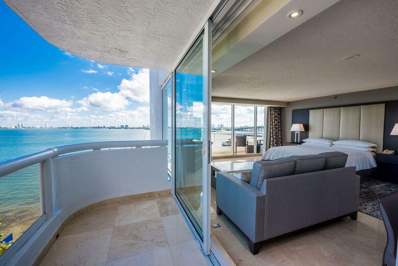 Doubletree Grand Hotel Biscayne Bay
