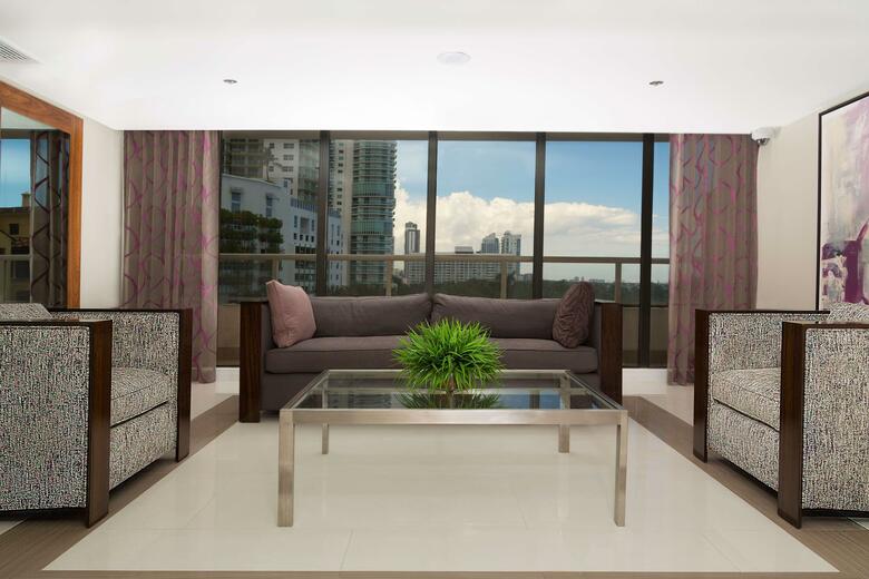 Doubletree Grand Hotel Biscayne Bay
