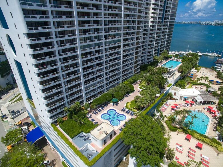 Doubletree Grand Hotel Biscayne Bay