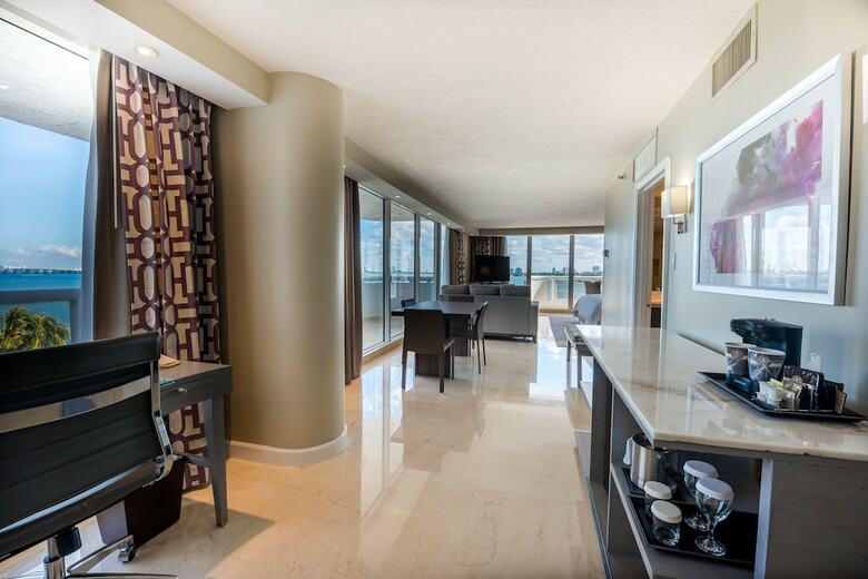 Doubletree Grand Hotel Biscayne Bay