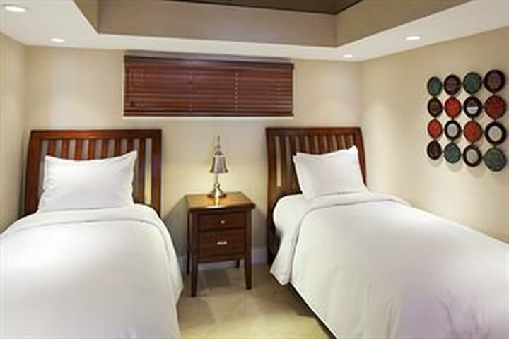 Doubletree Grand Hotel Biscayne Bay