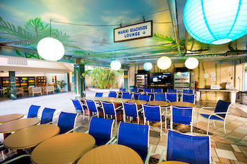 Waikiki Beachside Hostel