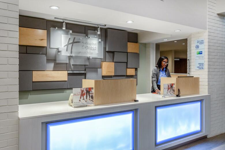 Hotel Holiday Inn Express Chicago Midway Airport