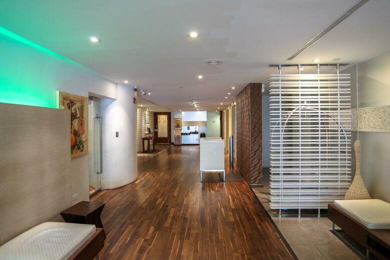 Waikiki Gateway Hotel