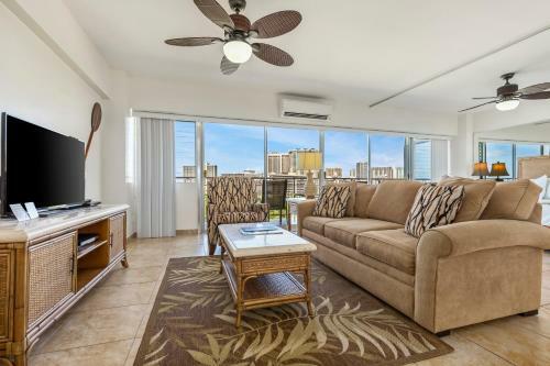 Aparthotel Castle Waikiki Shore Beachfront Condominiums