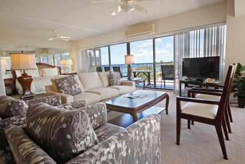 Aparthotel Castle Waikiki Shore Beachfront Condominiums