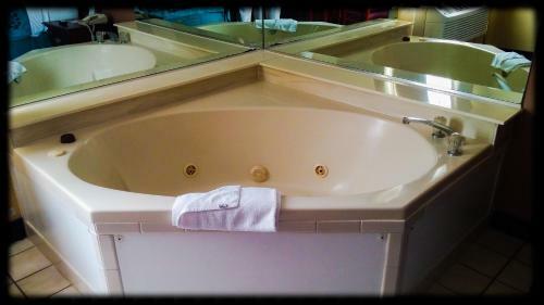 Hotel Days Inn Collinsville