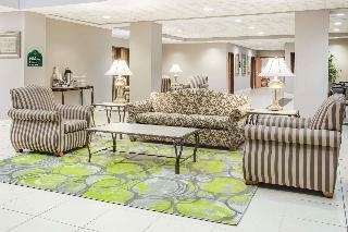 Hotel Wingate By Wyndham Champaign
