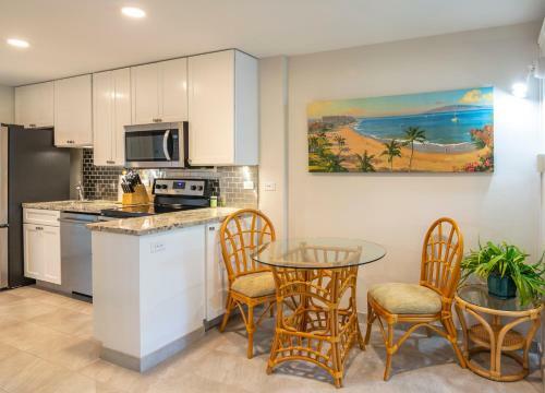 Hotel Napili Surf Beach Resort