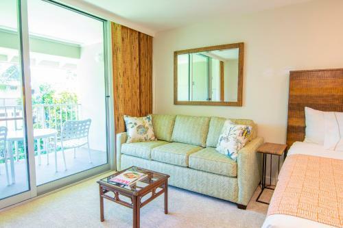 Hotel Napili Surf Beach Resort