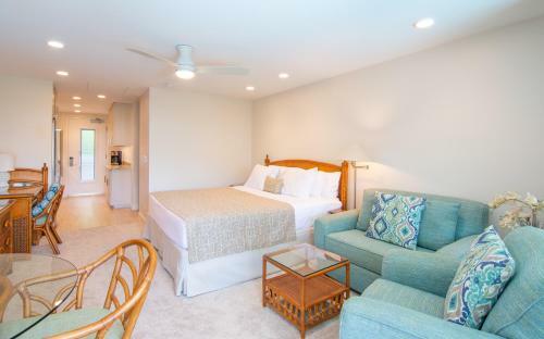 Hotel Napili Surf Beach Resort