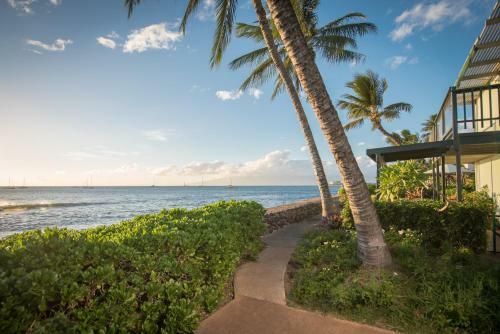 Hotel The Makai Inn