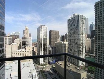 Apartamento Bridgestreet At State And Grand
