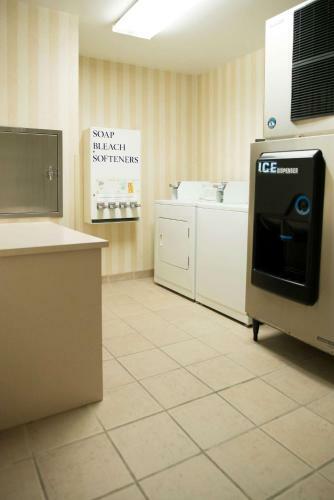 Hotel Country Inn & Suites Effingham