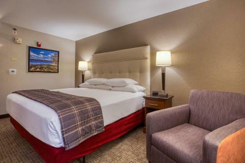 Hotel Drury Inn & Suites St. Louis - Fairview Heights