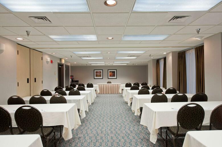 Hotel Hampton Inn & Suites Lincolnshire