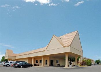 Hotel Quality Inn Morris