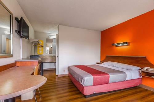 Motel 6 Mount Vernon