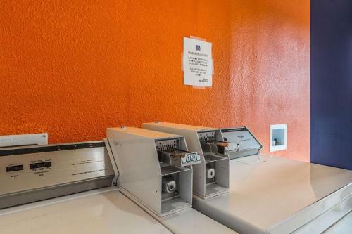 Motel 6 Mount Vernon