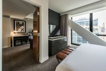Godfrey Hotel Chicago
