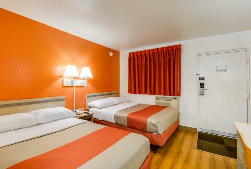 Motel 6 Chicago O'hare - Schiller Park