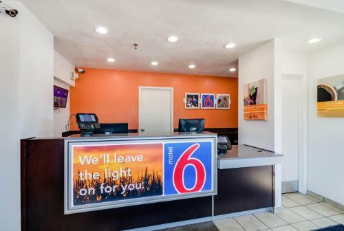 Motel 6 Chicago O'hare - Schiller Park