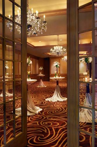 Hotel Hilton Rosemont Chicago O'hare