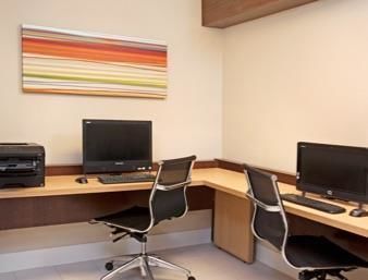 Hotel Hawthorn Suites By Wyndham Chicago Schaumburg
