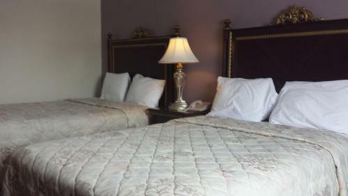 Hotel Americas Best Inn & Suites Urbana
