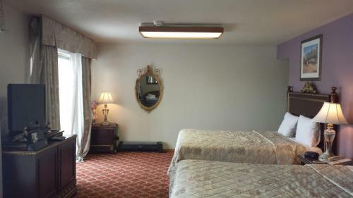 Hotel Americas Best Inn & Suites Urbana