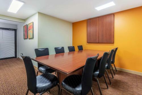 Hotel La Quinta Inn & Suites Chicago Tinley Park