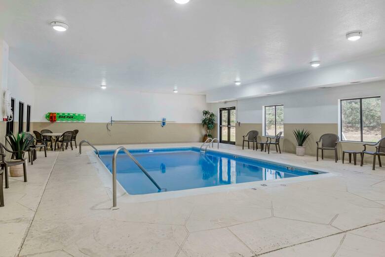 Hotel Comfort Suites Brownsburg