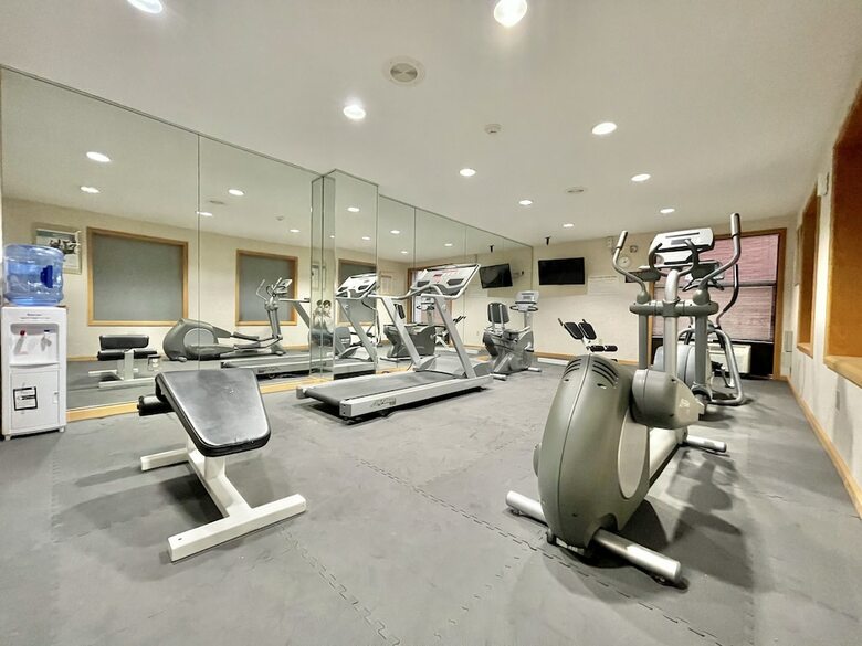 Hotel Fairbridge Inn & Suites Fort Wayne
