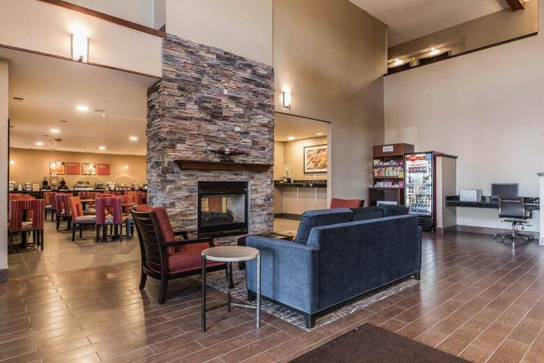 Hotel Comfort Suites North Fort Wayne