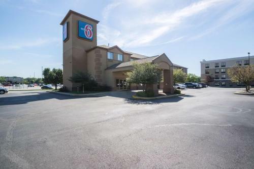 Motel 6 Indianapolis - Airport
